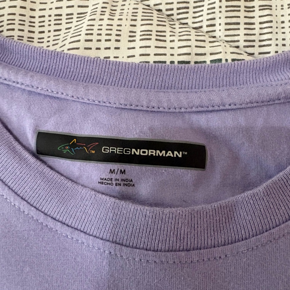 Greg Norman Collection Lavender T-Shirt - Picture 4 of 4